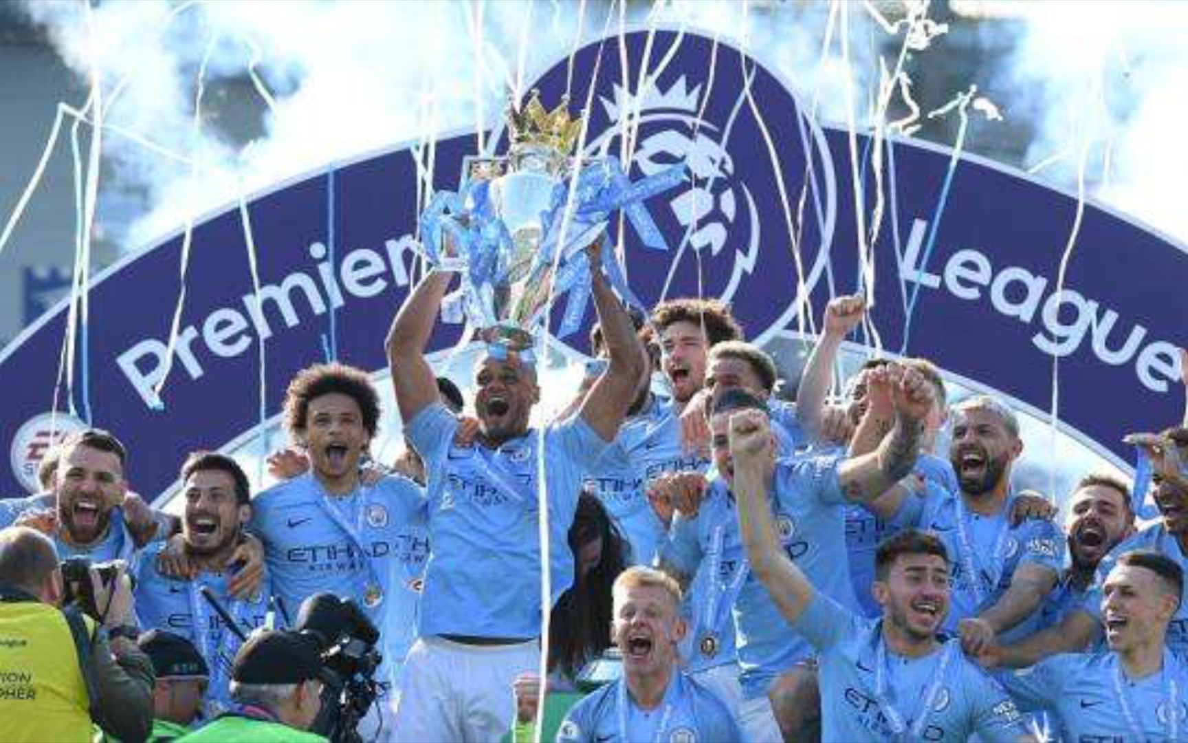 他在比赛中 他在比赛中